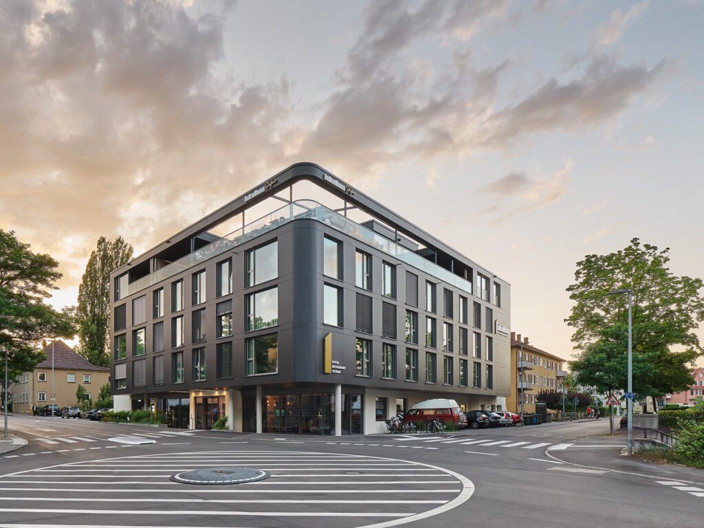 cruu-architecture-ZB734-01-1800-1